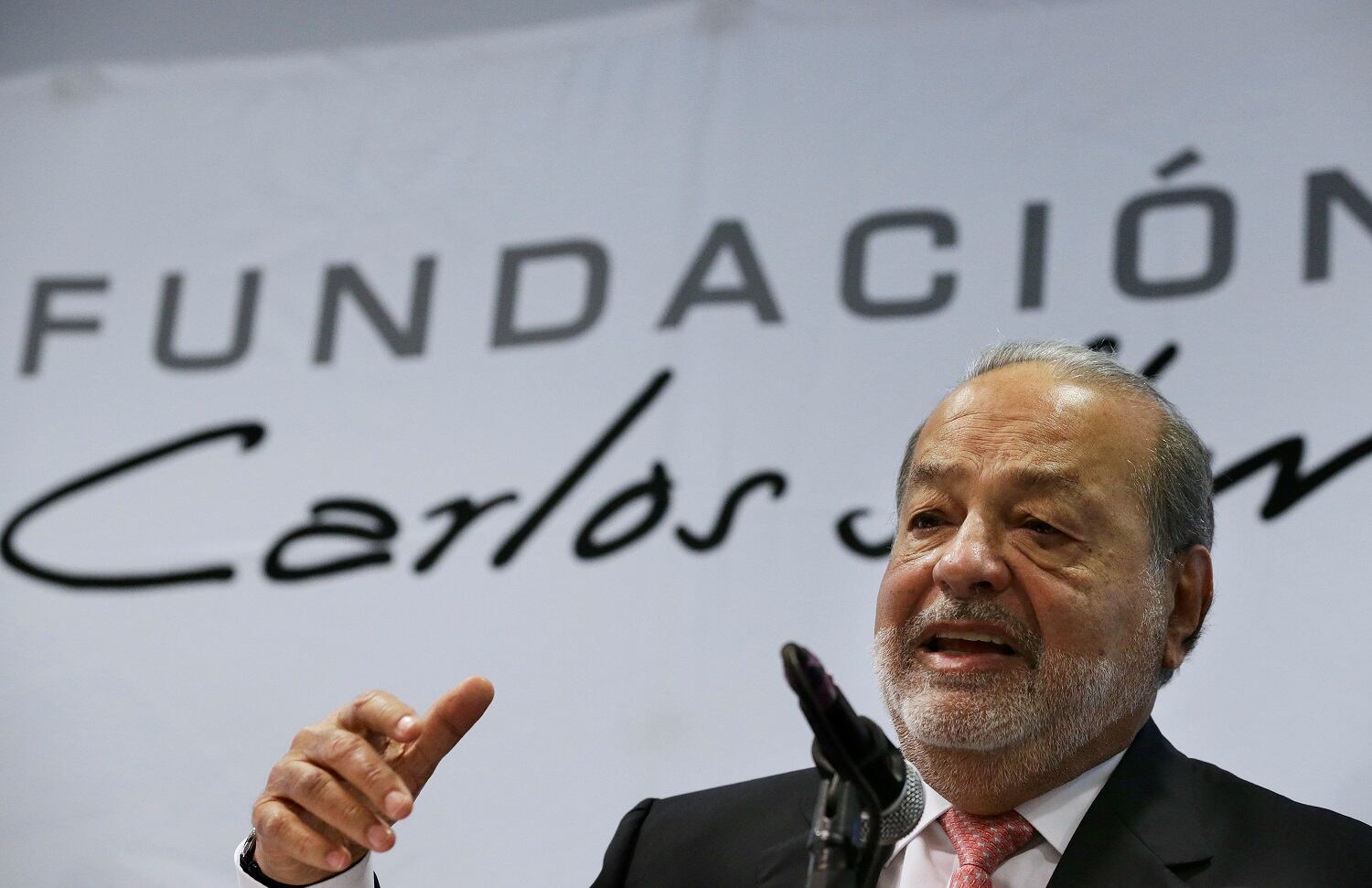 Carlos Slim, magnate de las telecomunicaciones - 