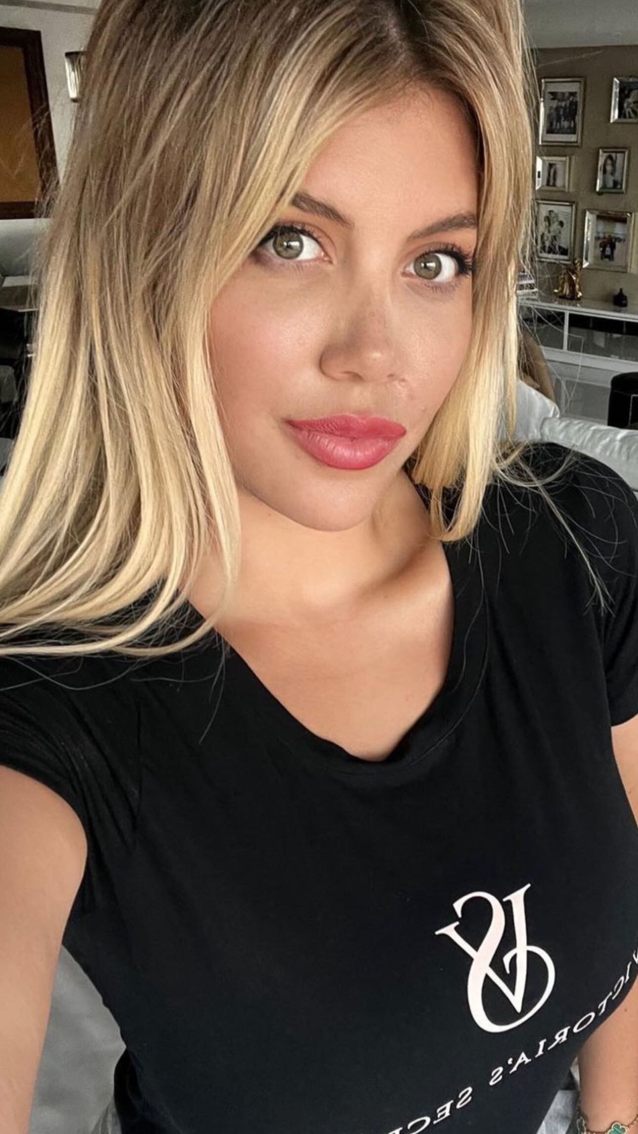 Valentino, hijo mayor de Wanda Nara publicó una storie con sus hermanos.