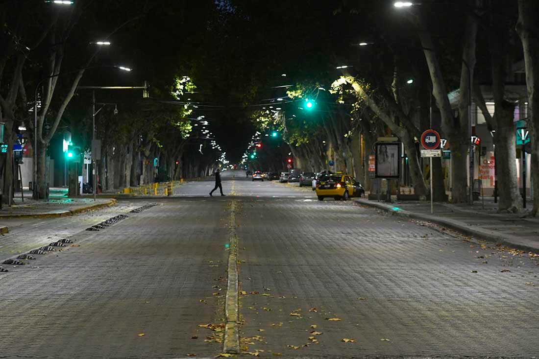 Restricciones, segundo  dia de la cuarentena o Fase 1,decretada por el presidente Alberto Fernandez a causa de los contagios masivos de Covid 19.