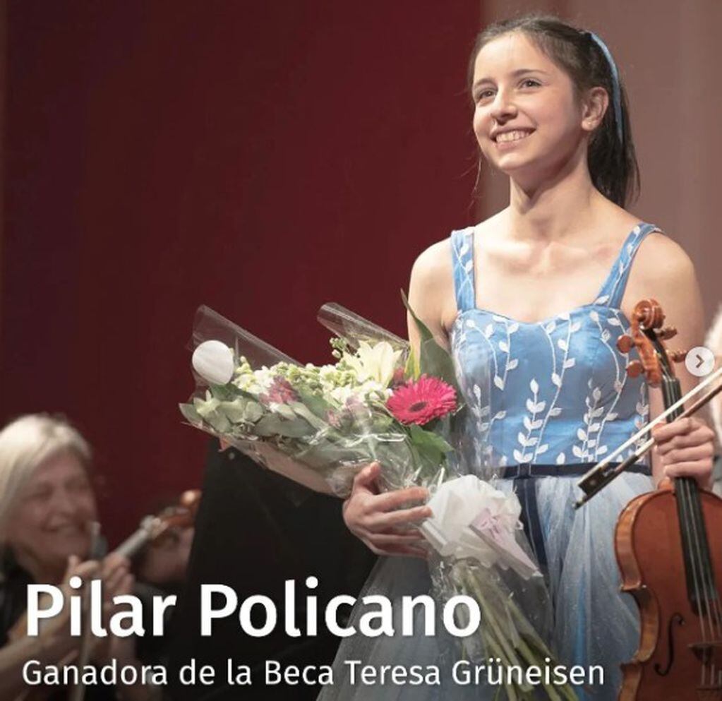 Pilar ganó la Beca Teresa Grüneisen del Mozarteum Argentina y se convirtió en la becaria más joven en la historia de esta institución en recibirla. Foto: Instagram.