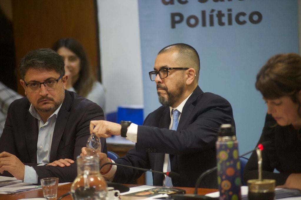 "Algunos diputados me han acusado falsamente de distintos hechos", se defendió Robles (Foto: Federico López Claro)