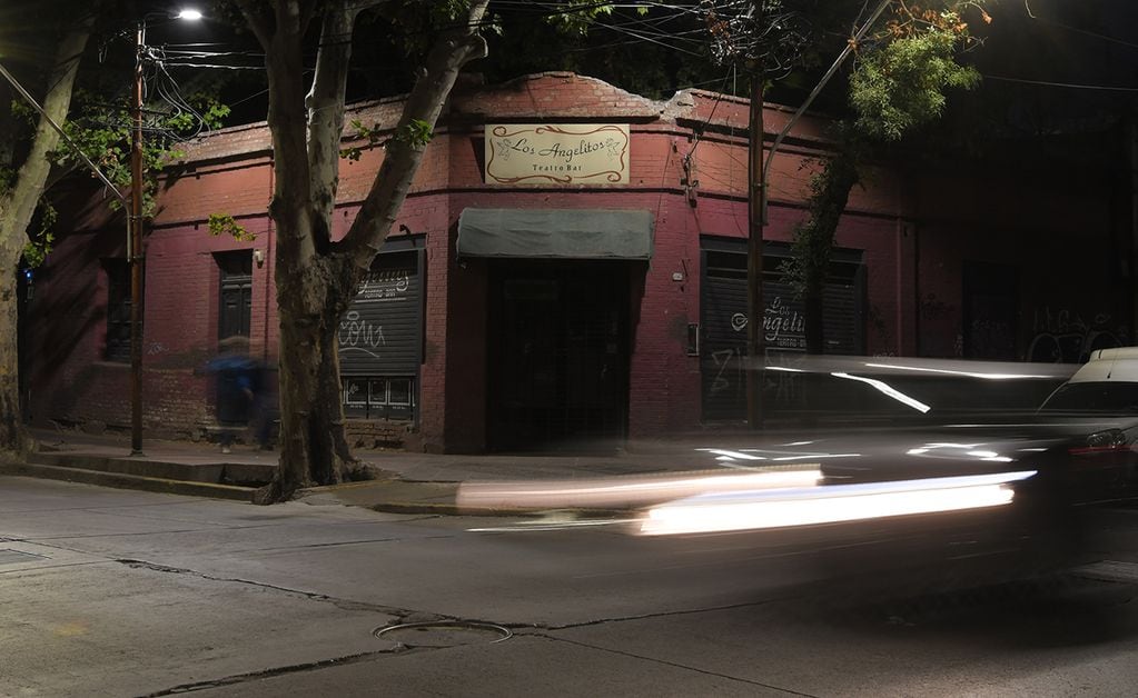 Teatro Bar Los Angelitos, la historia del teatro fundado por Ernesto "Flaco" Suárez. Foto: Marcelo Rolland / Los Andes