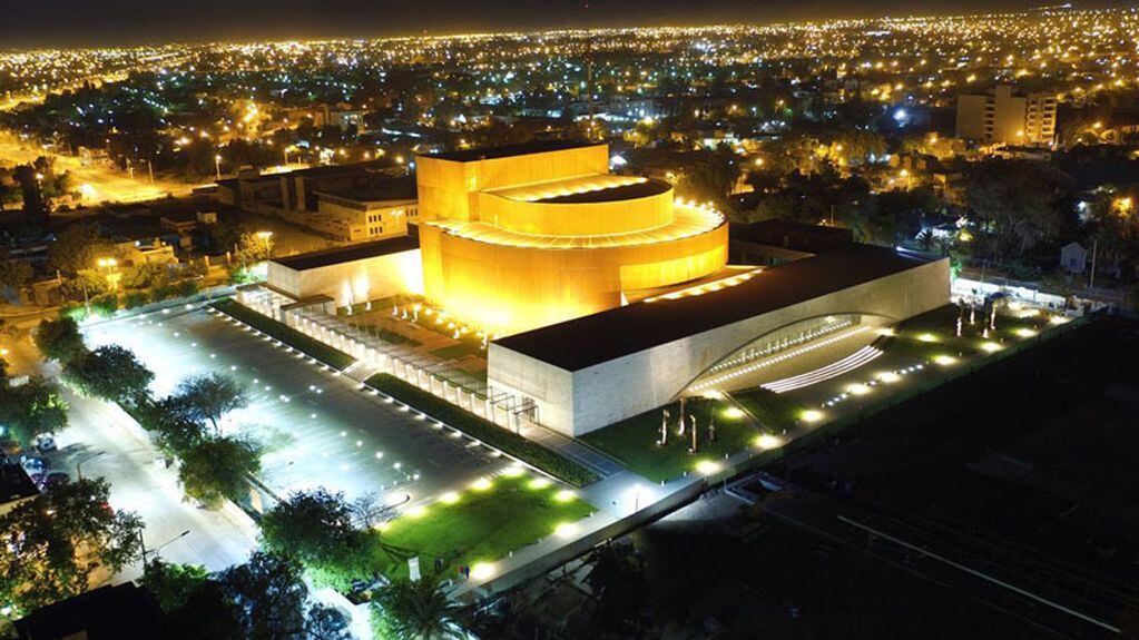 Teatro Bicentenario en San Juan.