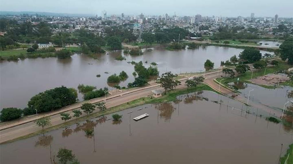 Las inundaciones obligó a evacuar a más de 400 personas. Foto: X.