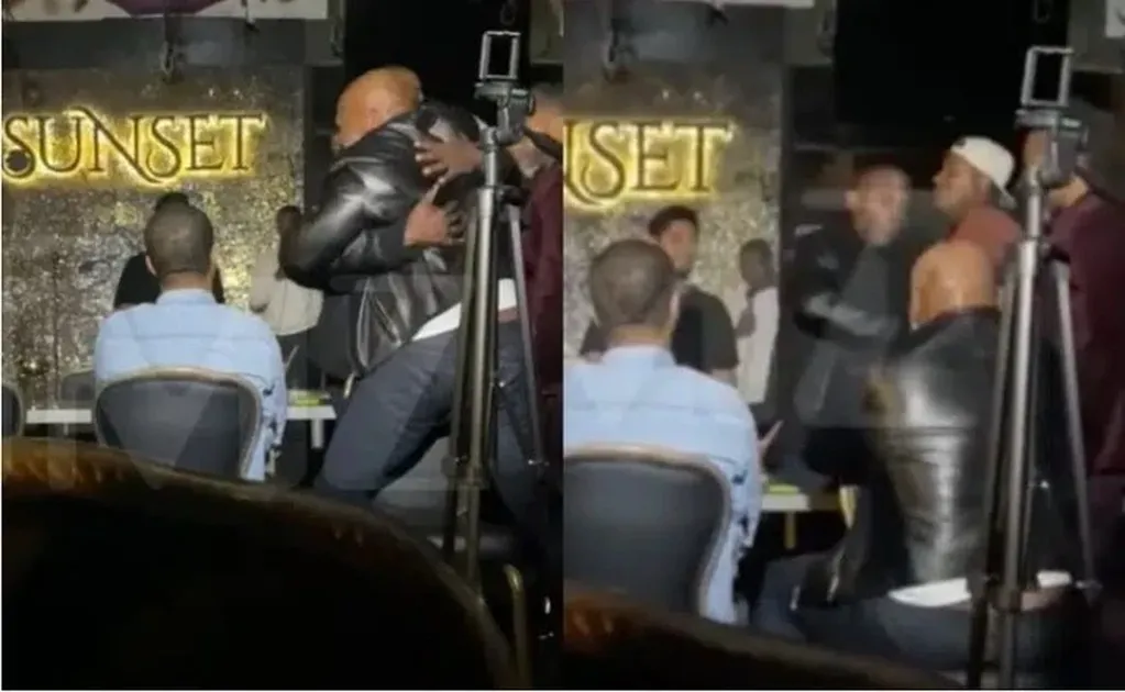 El desconocido se acerca a Tyson y los dos se abrazan / captura de video