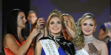 La joven de 21 años fue la segunda más votada en la fiesta celebrada en el Frank Romero Day. Recibió la corona de Luz Martina Mercol.
