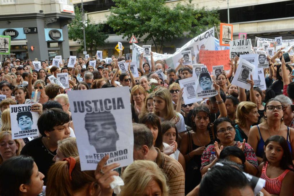 Una de las tantas marchas en pedido de justicia por el crimen de Báez Sosa (Clarín).