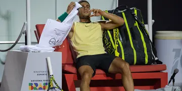 Carlos Alcaraz sufrió una lesión y se fue del Río Open
